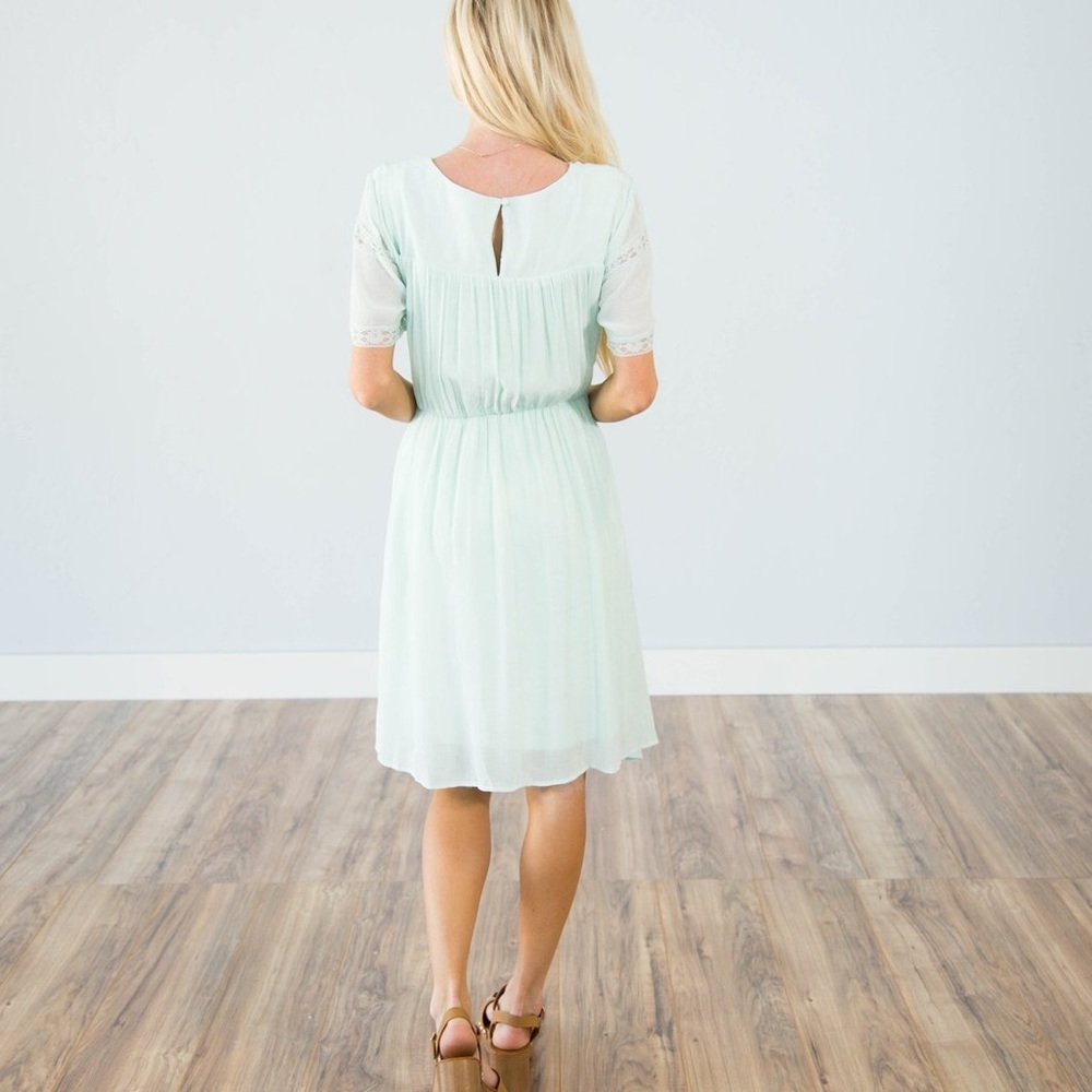 PENELOPE DRESS 🌱 - Picture 5 of 5